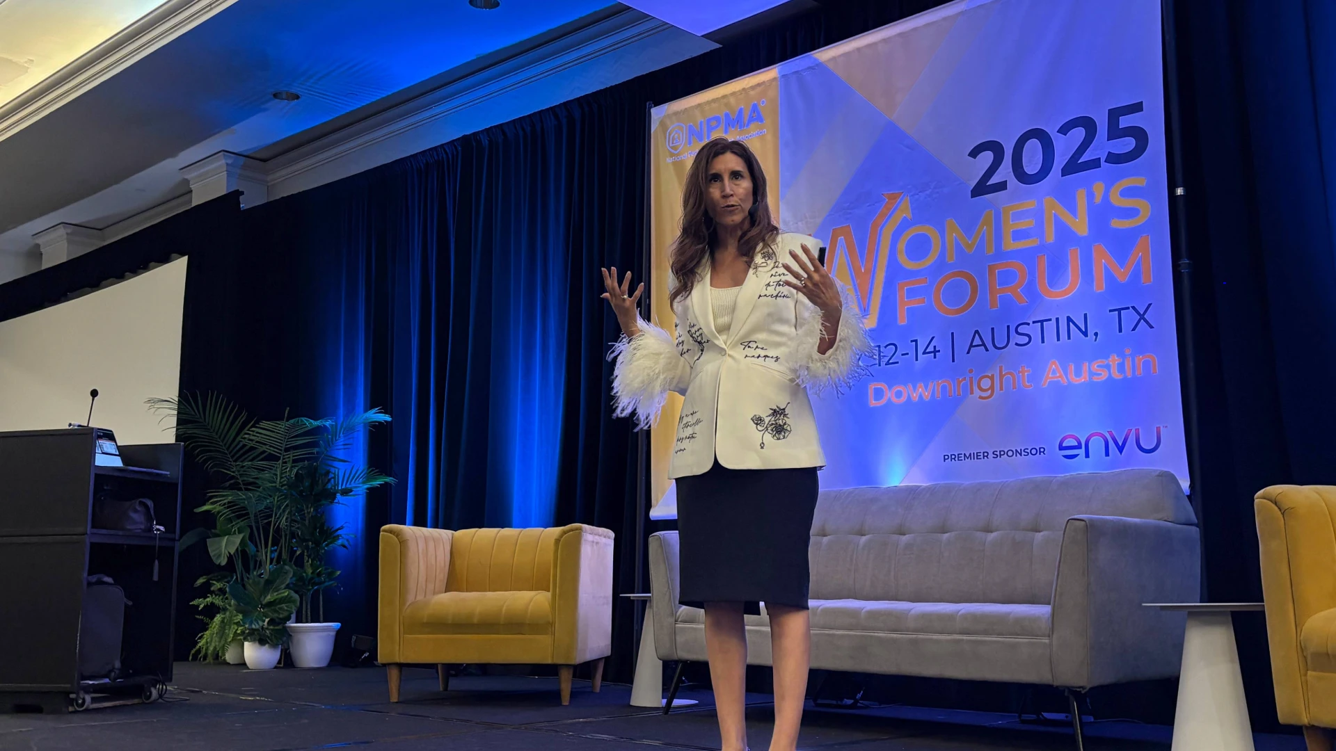 How to Block Distractions in the Workplace through Effective Attention Management